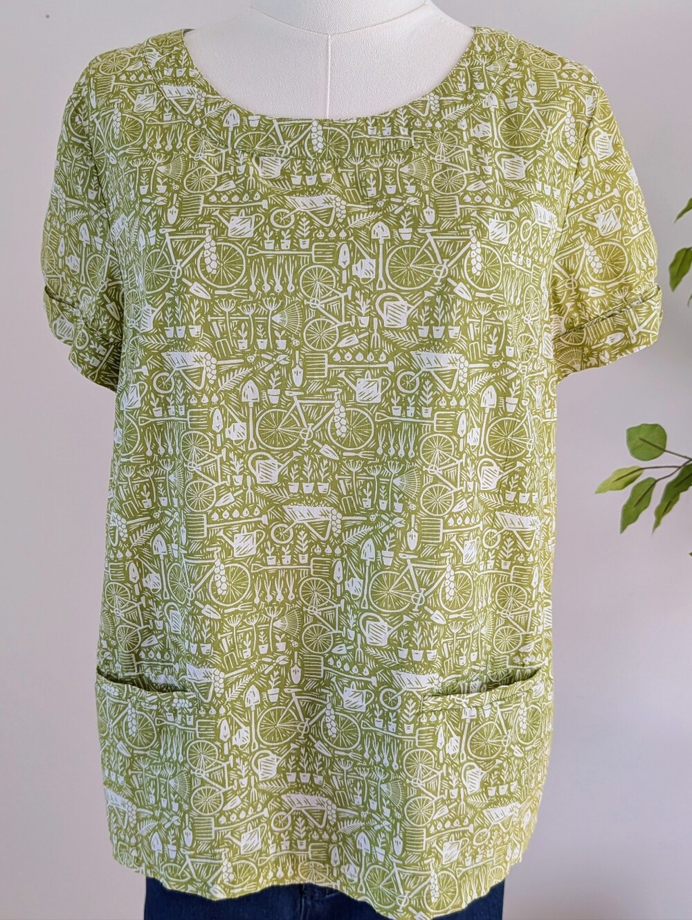 Seasalt Cornwell Novelty Gardening Printed Cotton Top Shirt - M